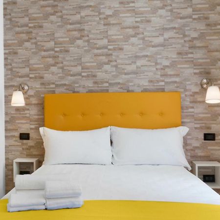 Bed and Breakfast Rainbow Napoli Exterior foto